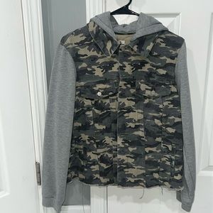 Women’s denim camo jacket